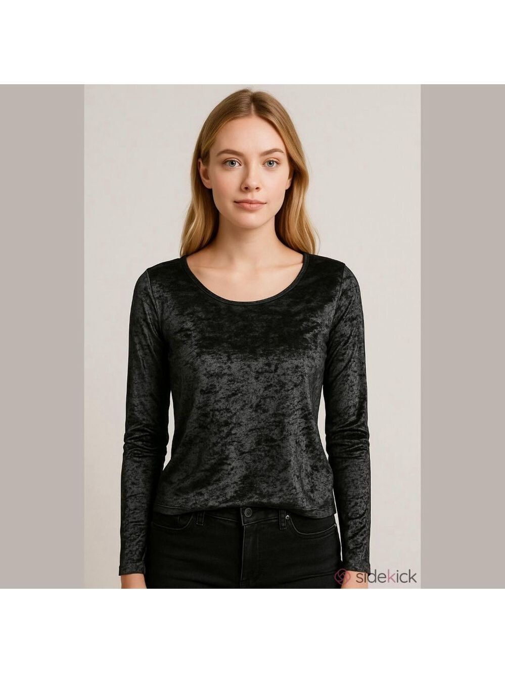 Women's M Black Velour Long Sleeve Top